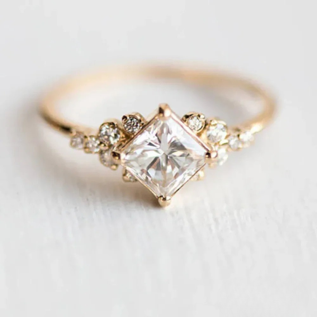 Anillo Delysische del Rey
