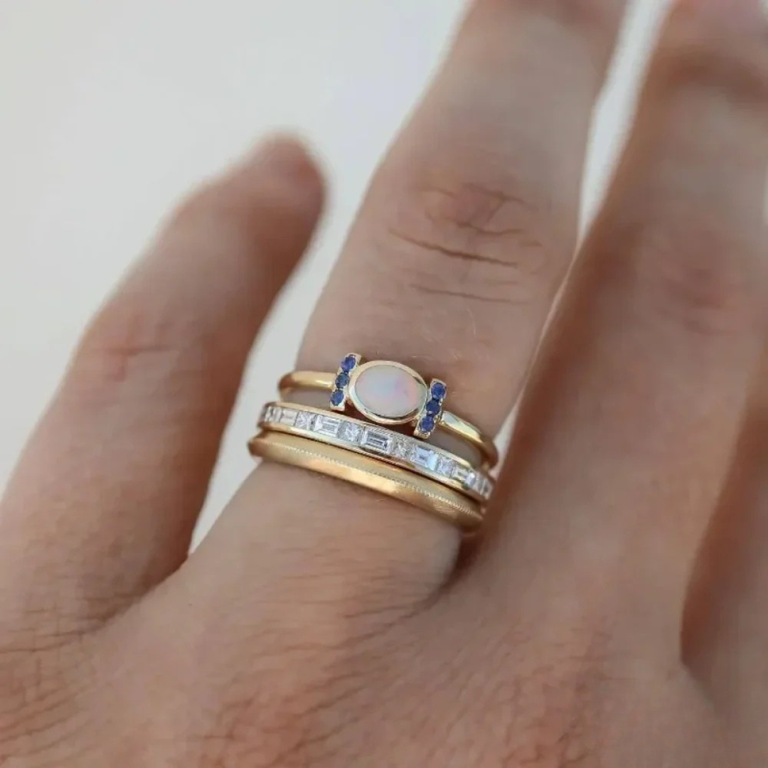 Conjunto de Anillos Vintage con Ópalo