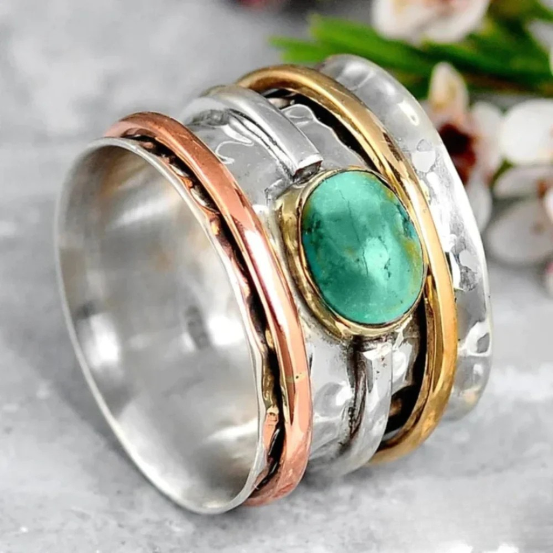 Anillo retro de oro y plata con piedra turquesa