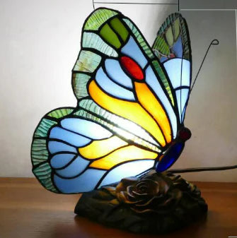 Lámpara de Vidrio Azul con Diseño de Mariposa