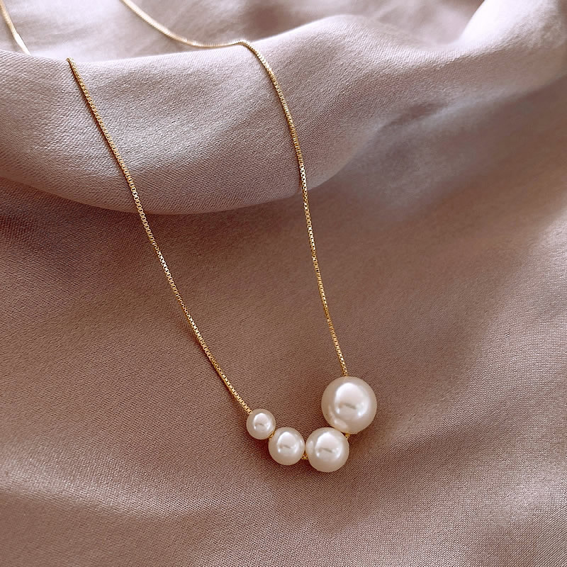 Collar Vintage de Perlas de Agua Dulce