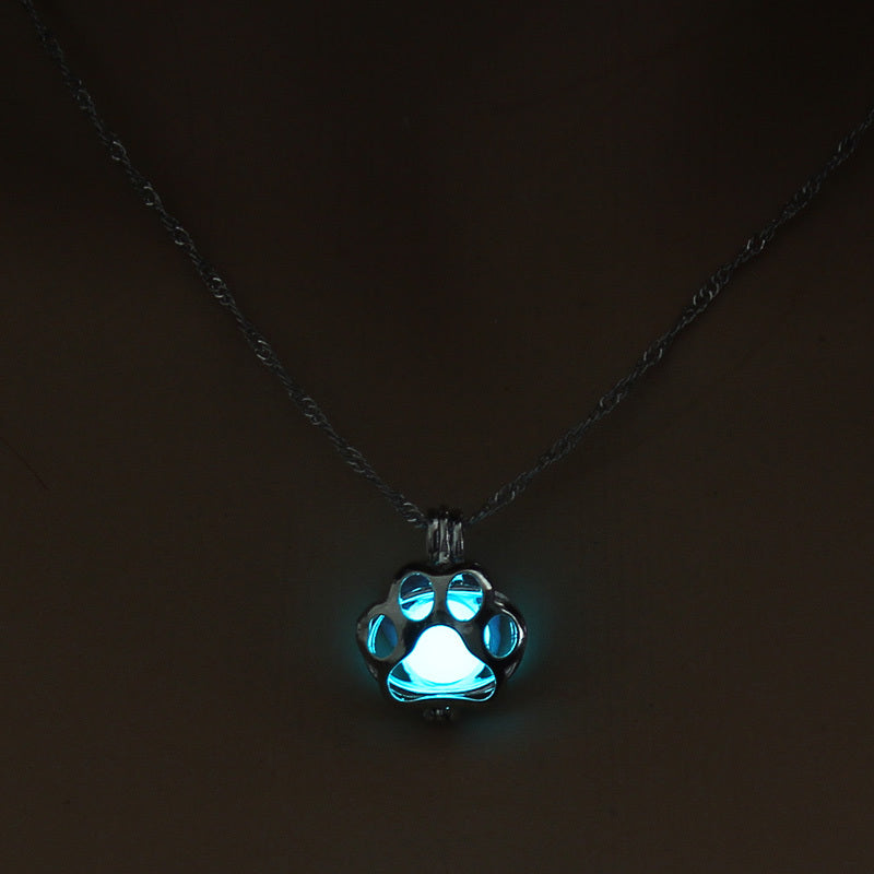 Collar Luminoso de Patas – Colgante de Animal que Brilla en la Oscuridad