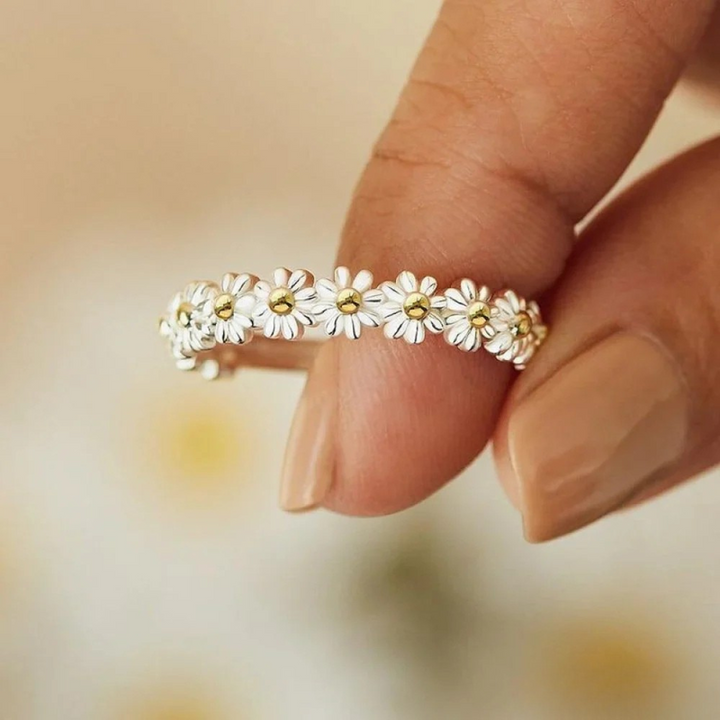 Anillo ajustable de plata con diseño de margarita pintado a mano y esmaltado