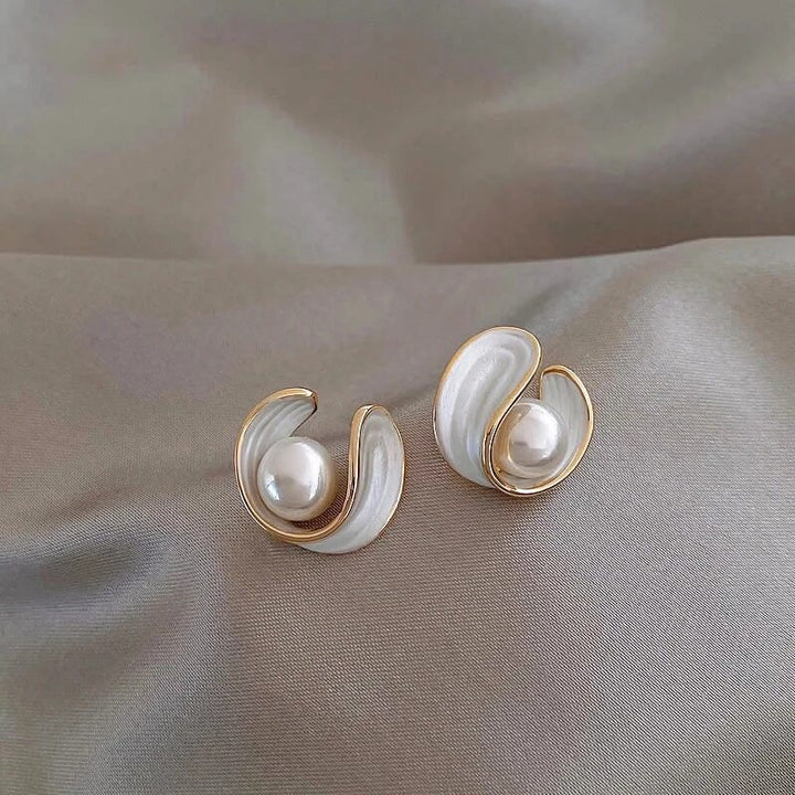 Pendientes de Lujo en Oro con Ópalo Blanco y Perlas