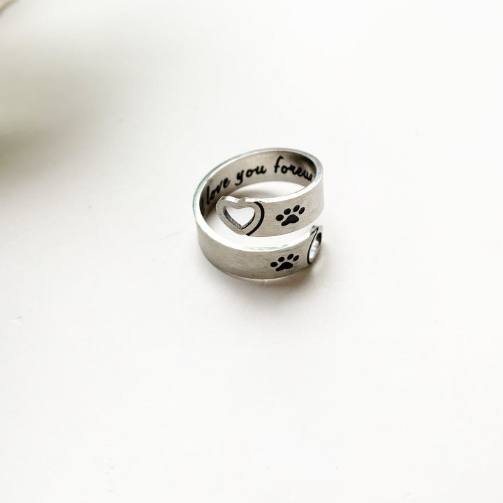 Anillo Ajustable de Acero Inoxidable con Diseño de Corazón Giratorio