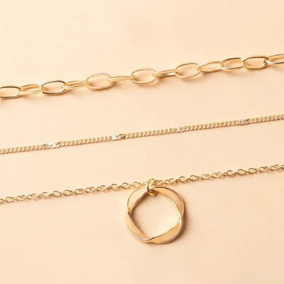 Collar y cadena vintage de oro