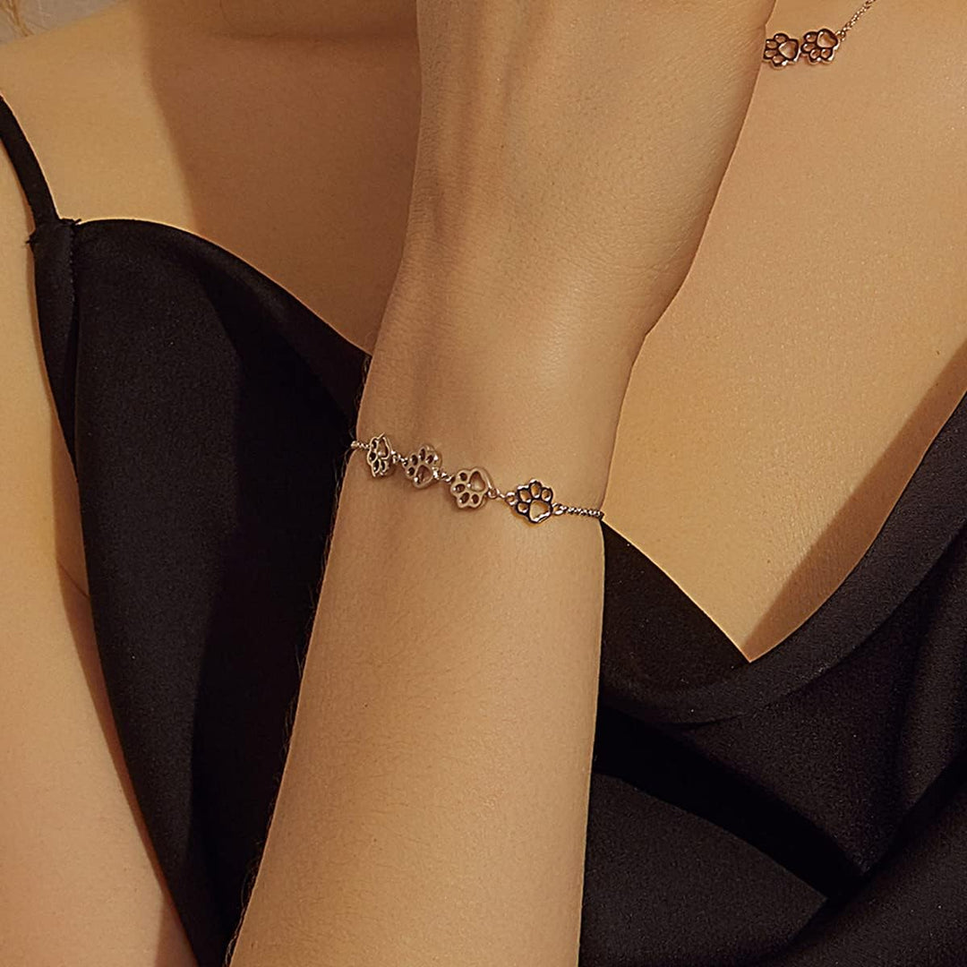 Pulsera Ajustable de Plata de Ley con Diseño de Huella de Perro