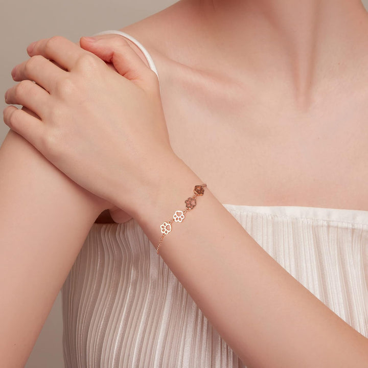 Pulsera Ajustable de Plata de Ley con Diseño de Huella de Perro