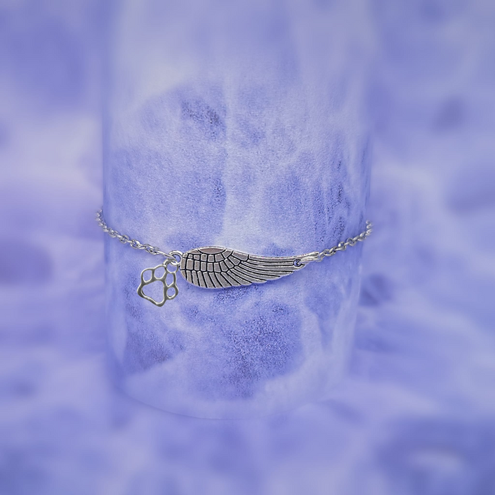Pulsera de Plata Artesanal con Alas de Ángel y Huella Conmemorativa