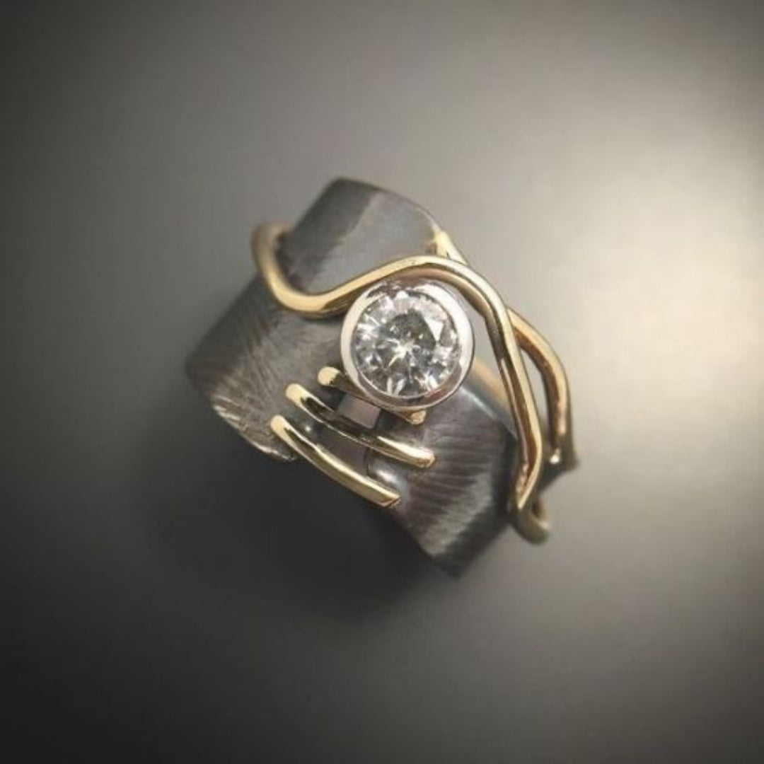 Anillo de Circonio en Plata Antiguo