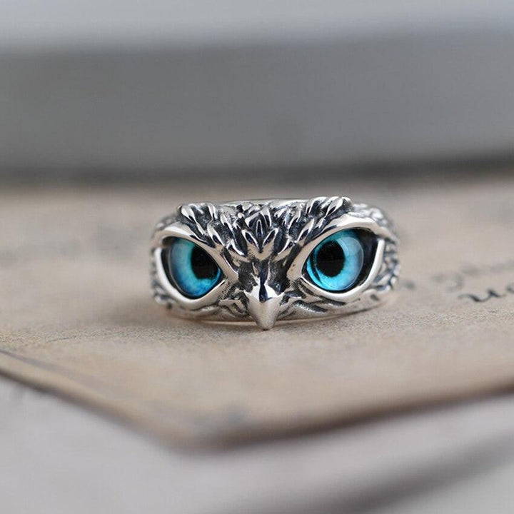 Anillo de Plata Ajustable con Búho Alegre y Ópalo