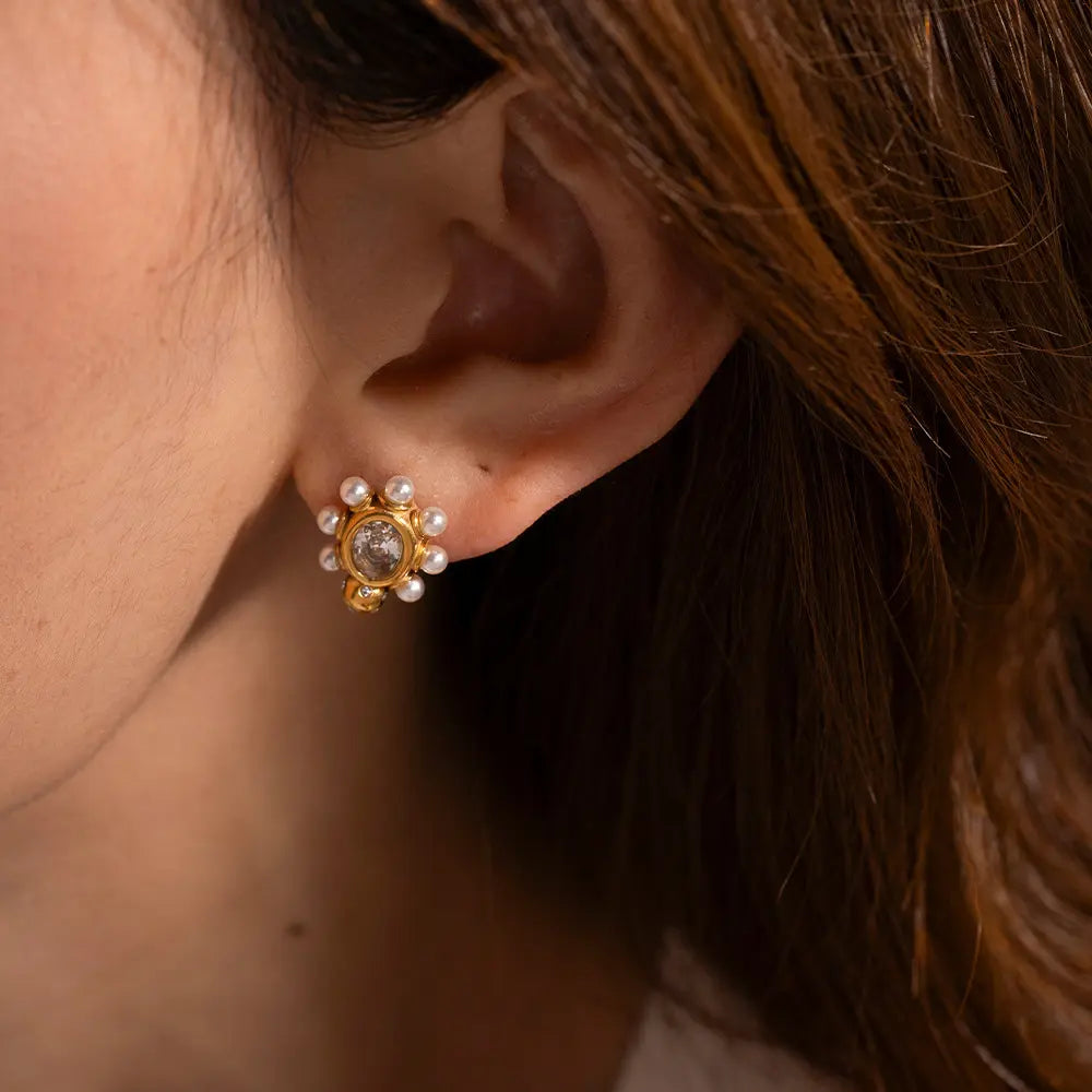 Pendientes de Oro Elegantes con Perlas Naturales