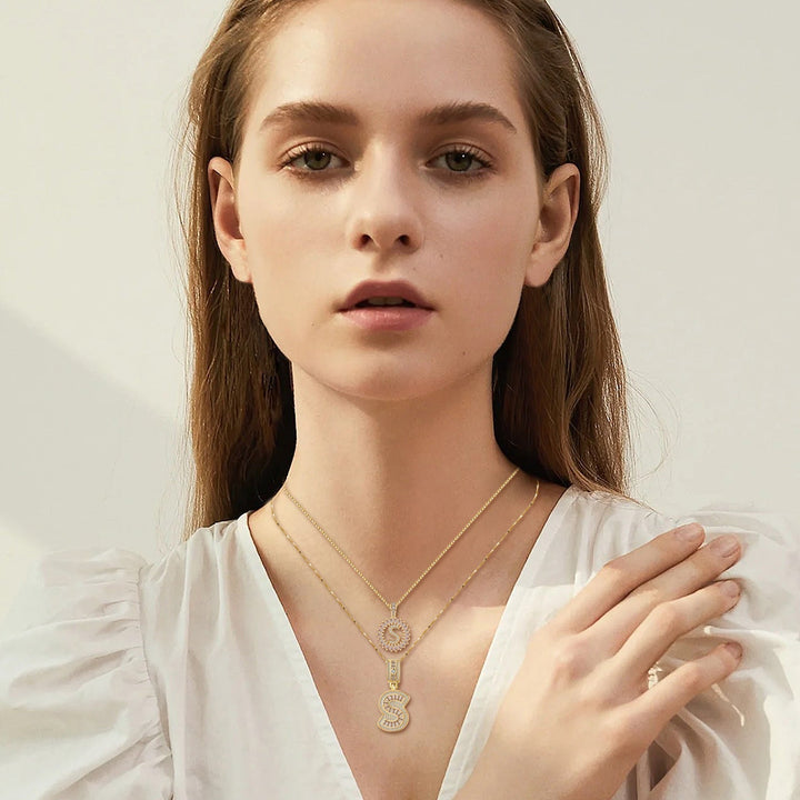 Collar con letras personalizadas