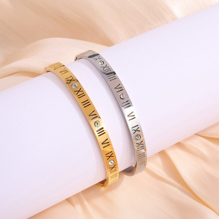 Pulsera de Titanio con Diseño de Números Romanos