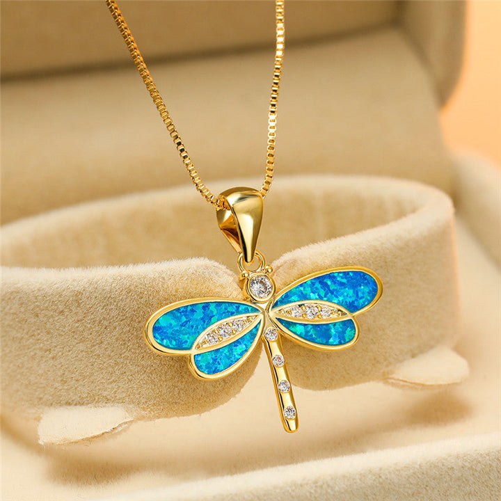 Dorado Collar de Libélula con Ópalo