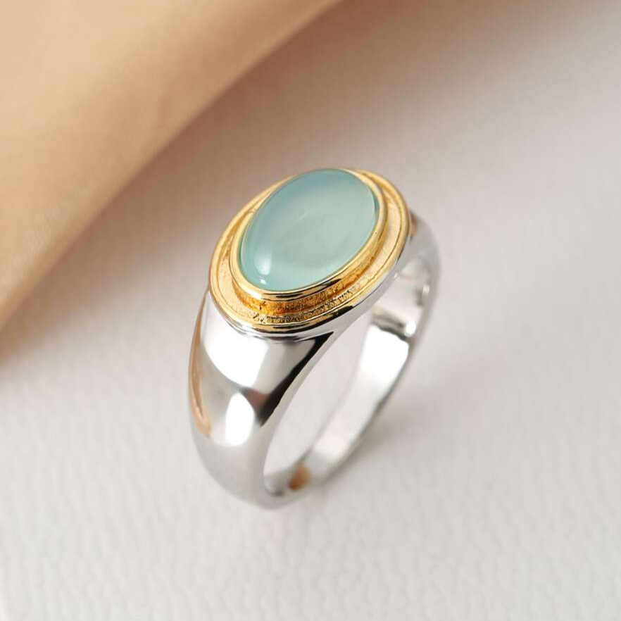 Anillo Retro de Piedra Lunar Verde